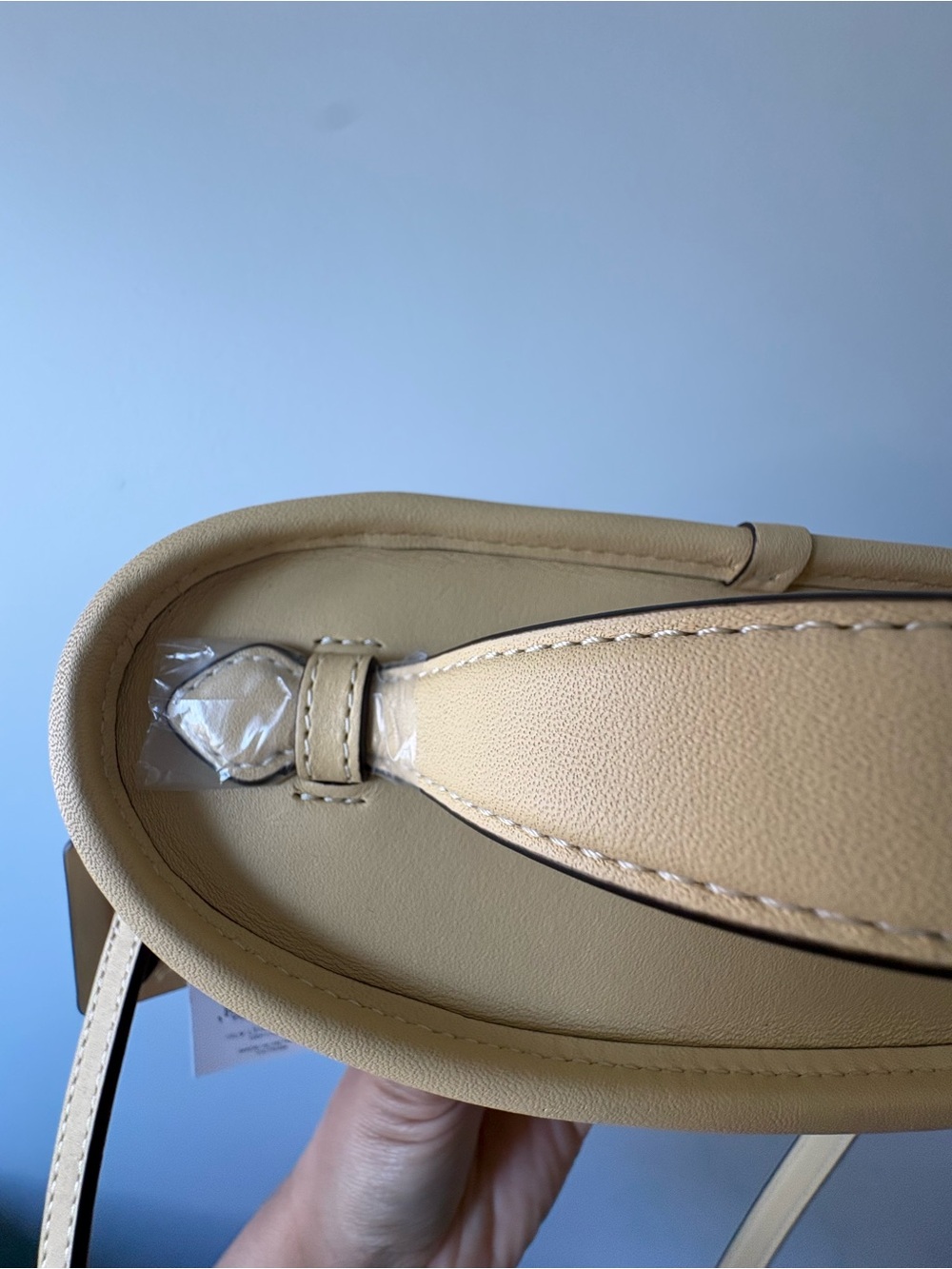 Coach Trail Bag in Vanilla - Picture 6 of 13